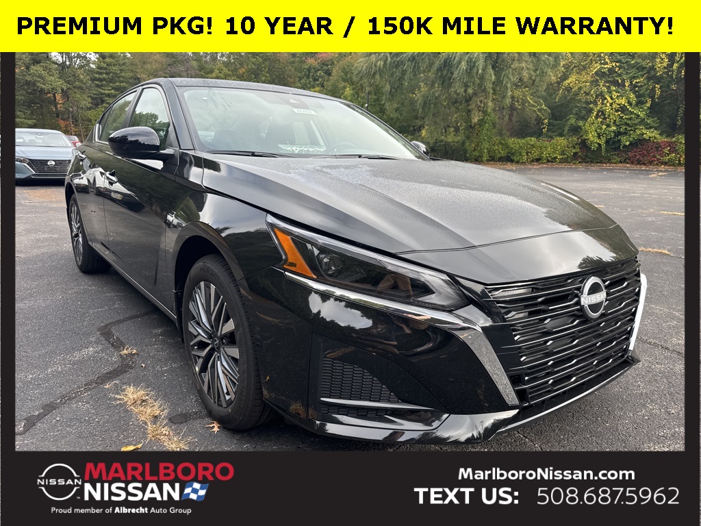 2025 Nissan Altima SV's photo