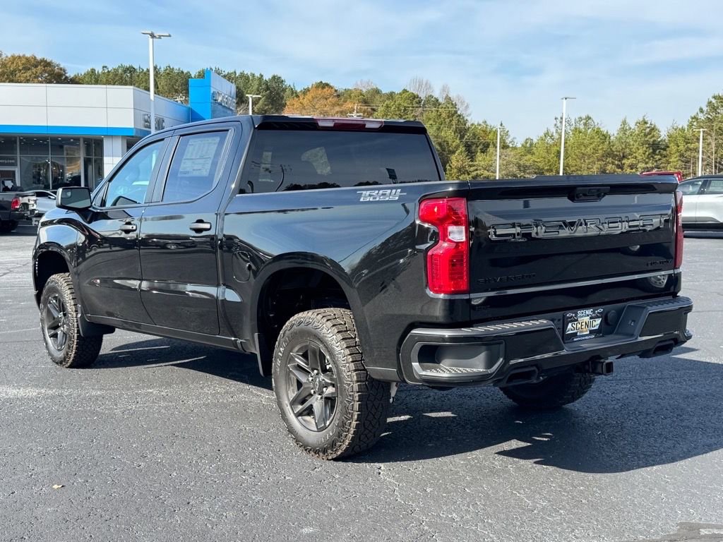 2026 Chevrolet Silverado 1500 Custom Trail Boss photo 4