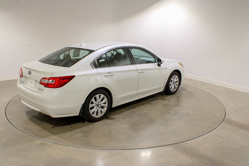2017 Subaru Legacy 2.5i photo 4