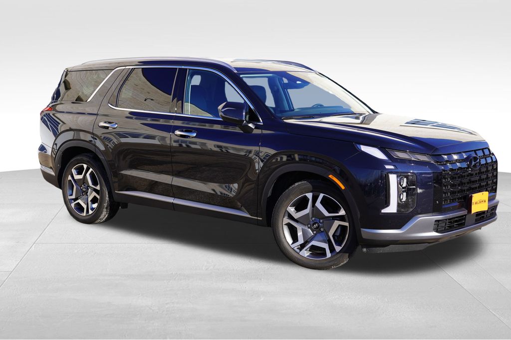 2025 Hyundai Palisade SEL photo 2