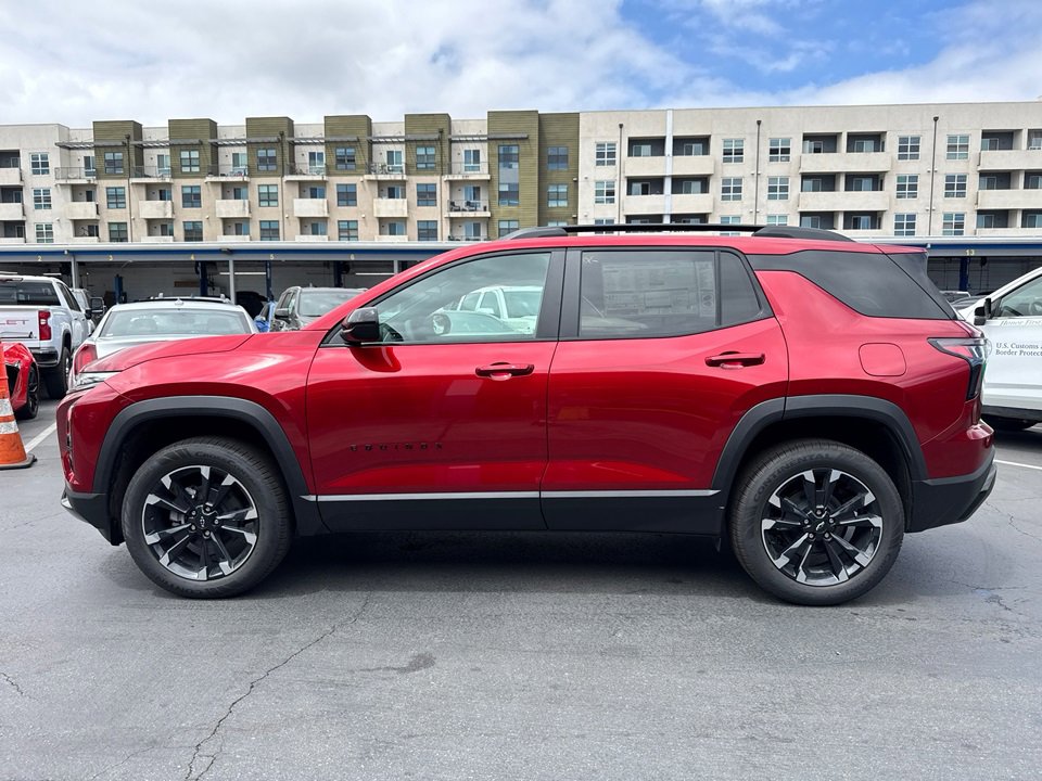 2026 Chevrolet Equinox RS photo 4