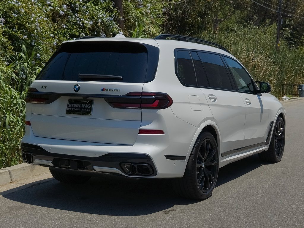 2026 Bmw X7 M60i photo 4