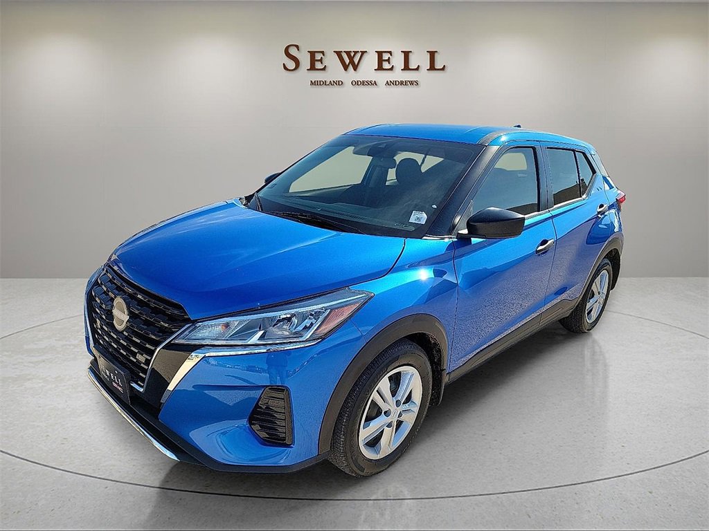 2023 Nissan Kicks S