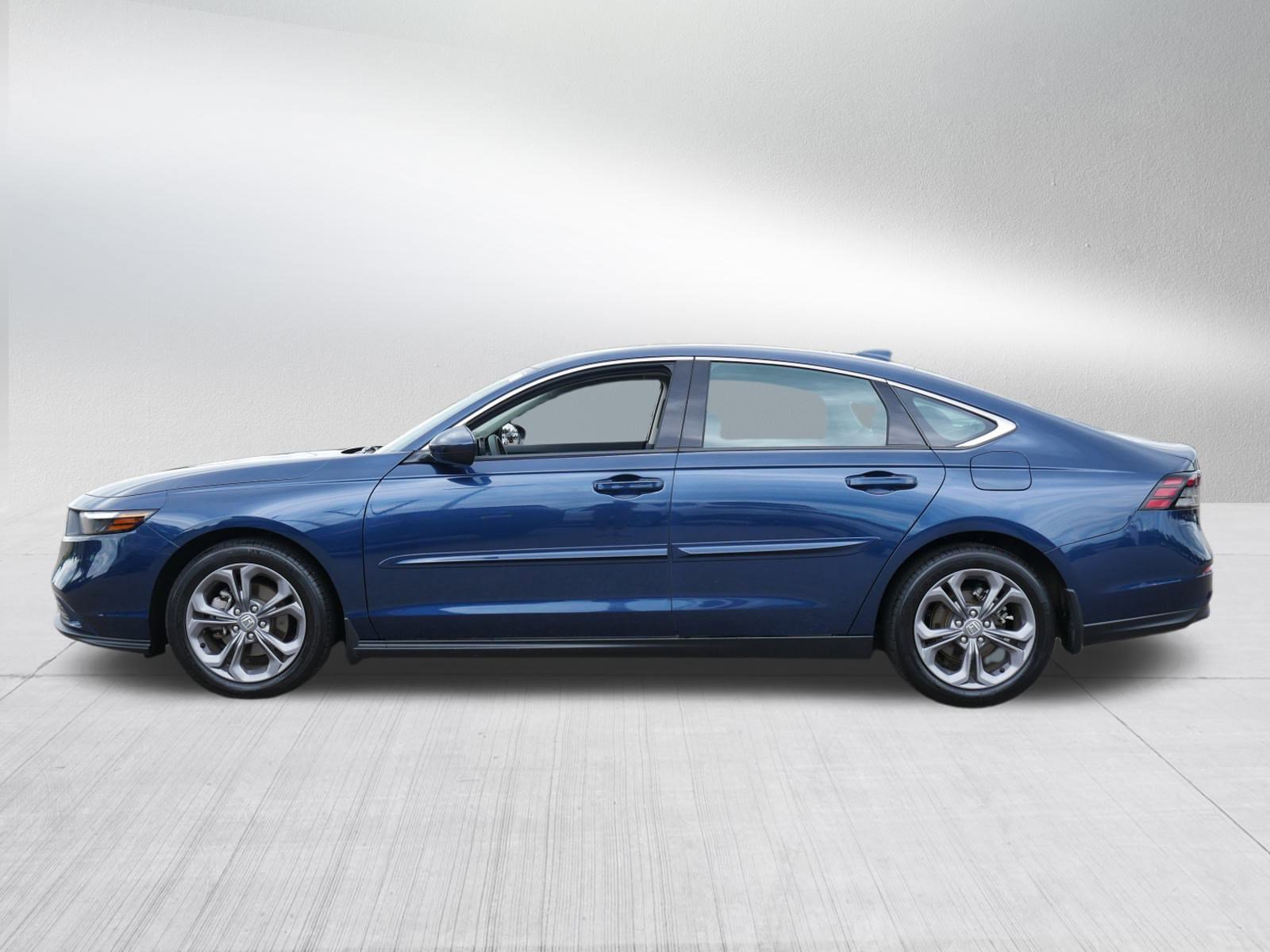 2024 Honda Accord EX photo 4
