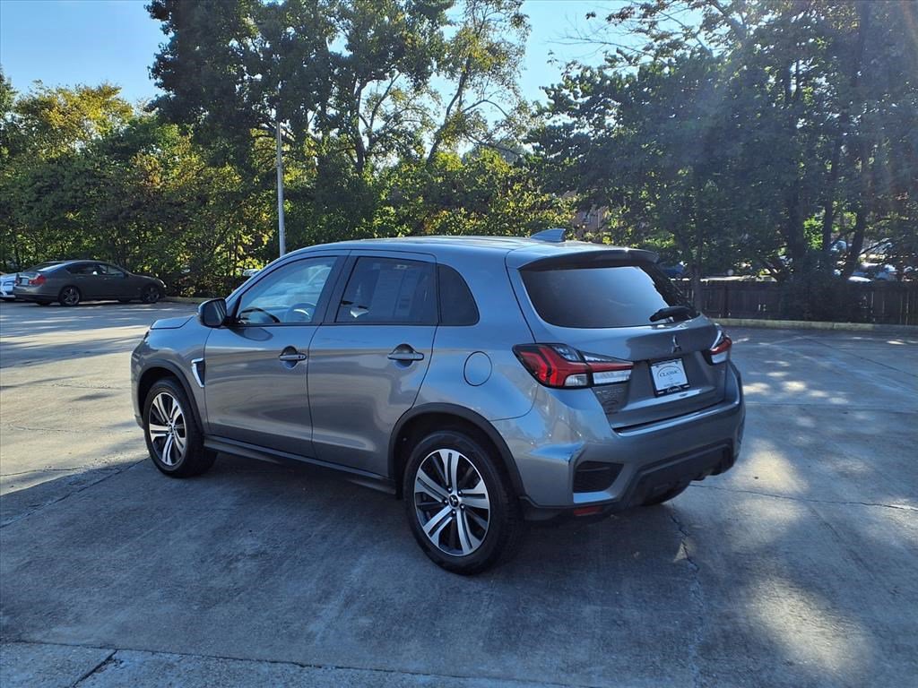 2024 Mitsubishi Outlander Sport SE photo 4