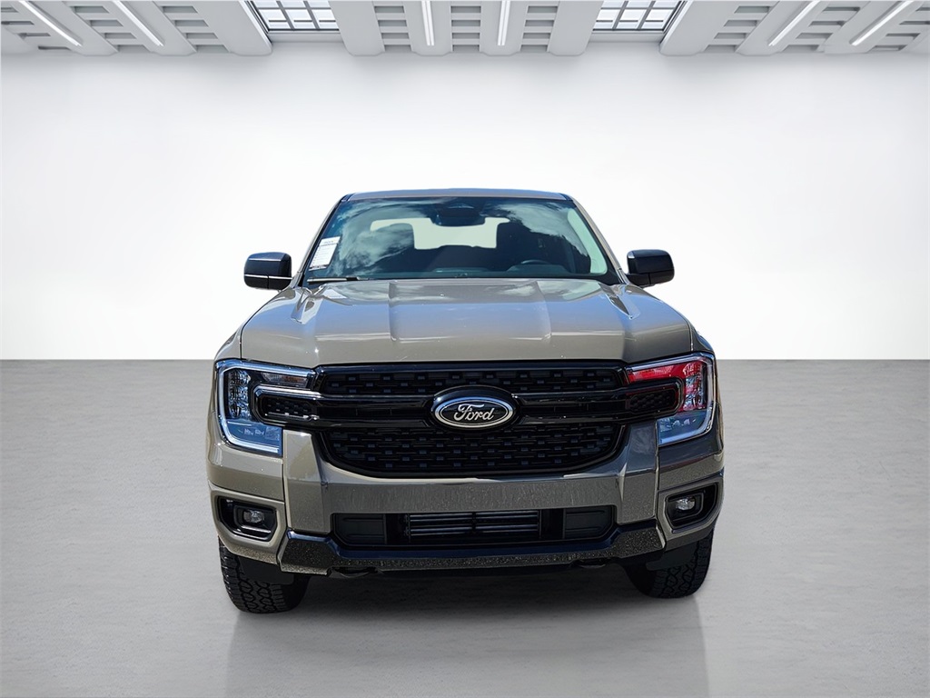 2025 Ford Ranger XLT photo 2