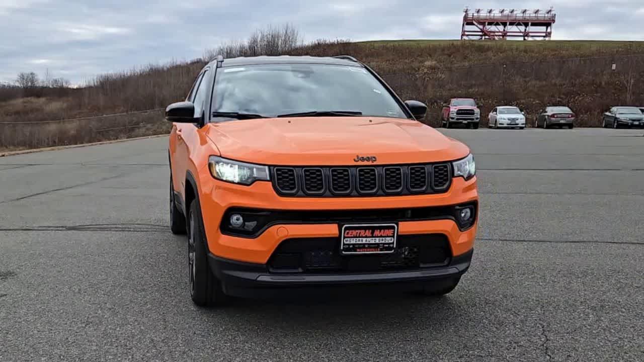 2026 Jeep Compass Limited Altitude photo 3