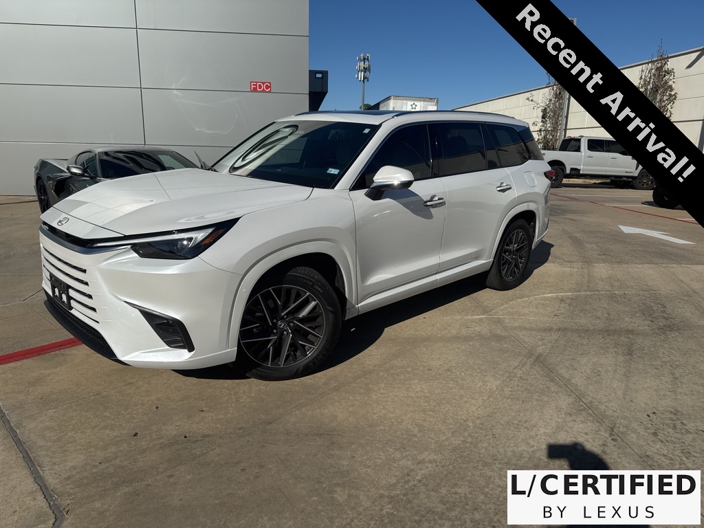 2025 Lexus TX Premium's photo