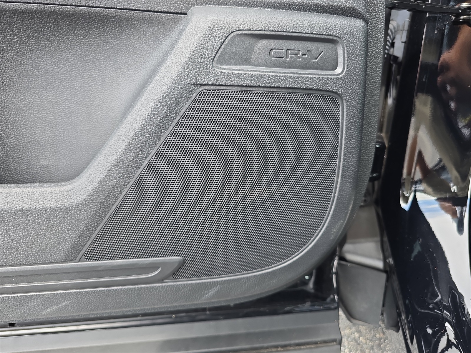 2025 Honda CR-V LX photo 16