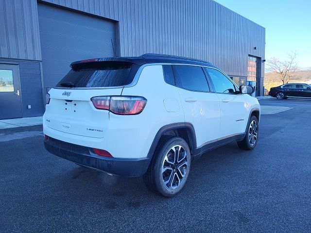 2024 Jeep Compass Limited photo 3