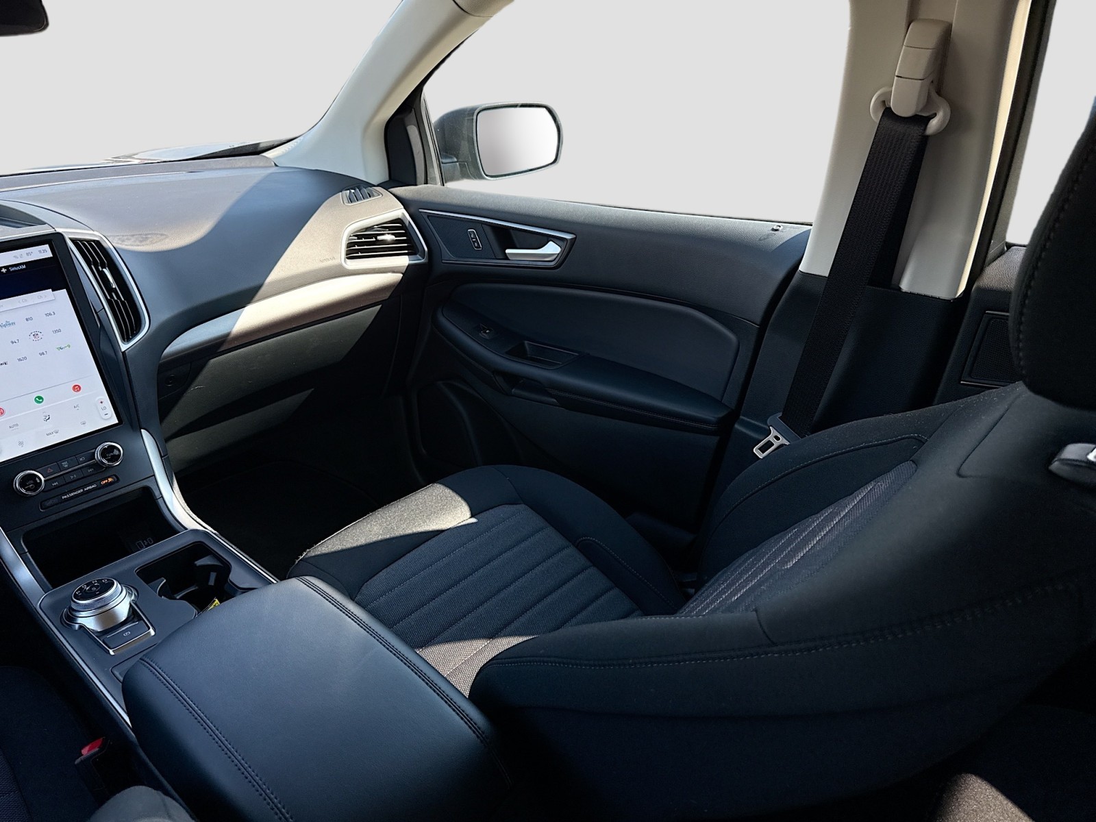 2024 Ford Edge SE photo 20