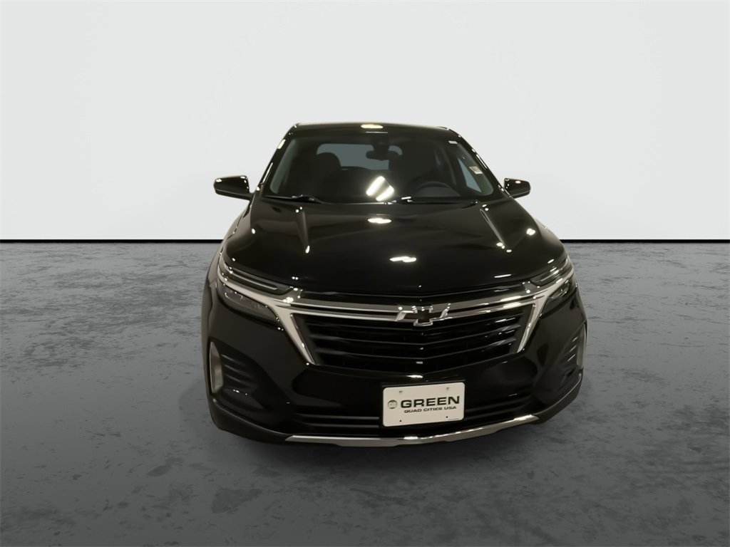2024 Chevrolet Equinox LT photo 3