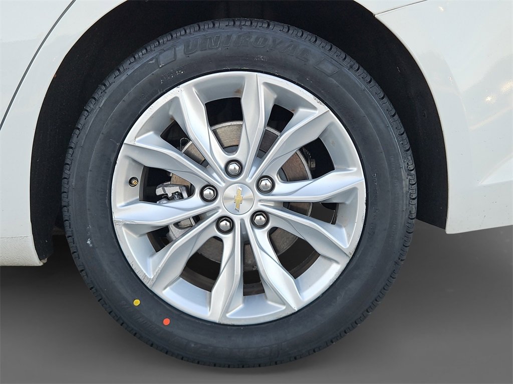 2024 Chevrolet Malibu 1LT photo 8