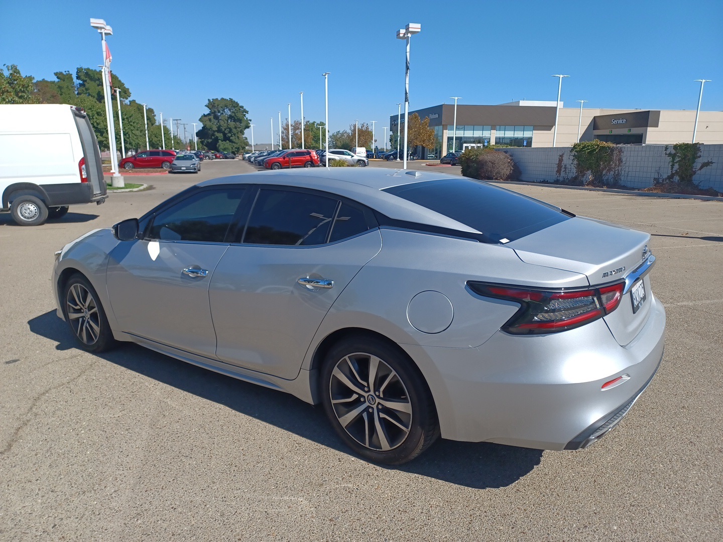 2019 Nissan Maxima SV photo 5