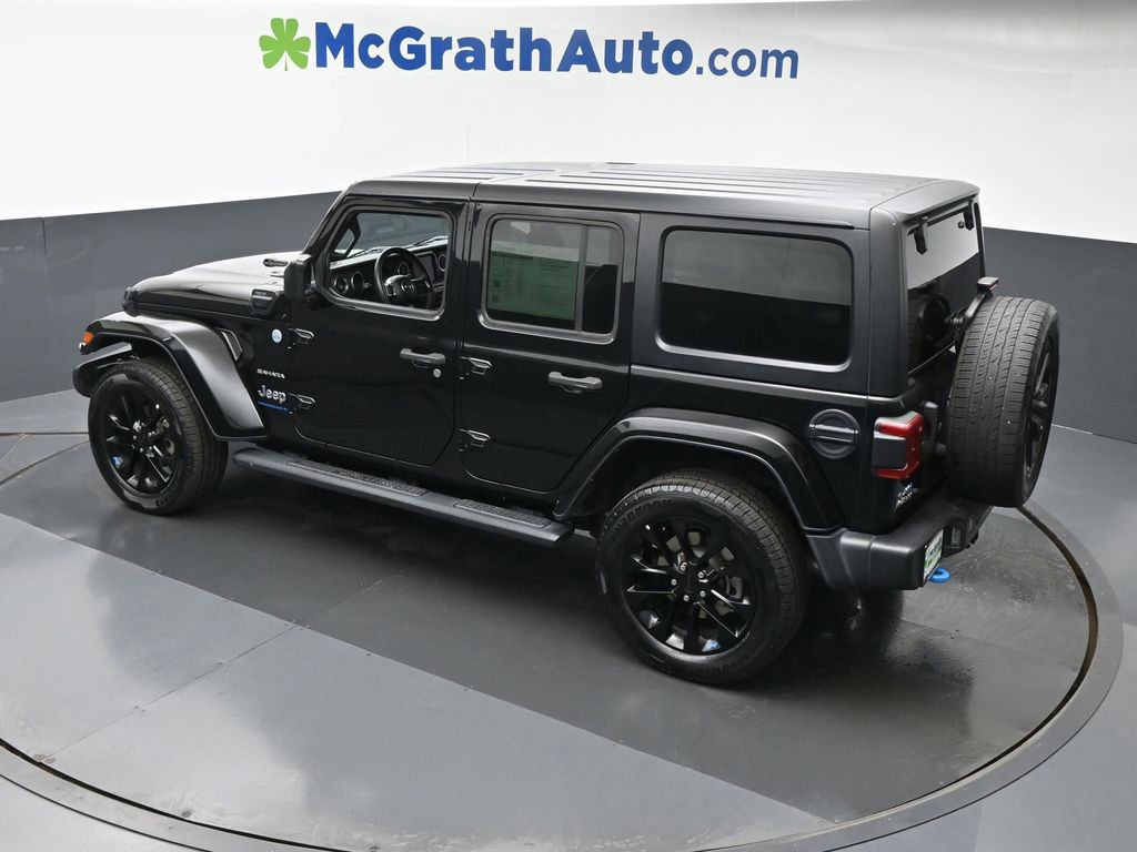 2023 Jeep Wrangler Sahara 4xe photo 17