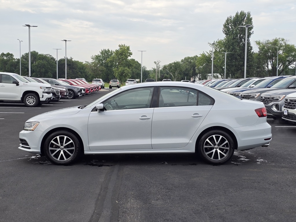 Used 2017 Volkswagen Jetta SE with VIN 3VWDB7AJXHM262237 for sale in St. Cloud, Minnesota