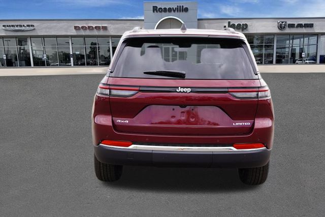 2025 Jeep Grand Cherokee Limited photo 2