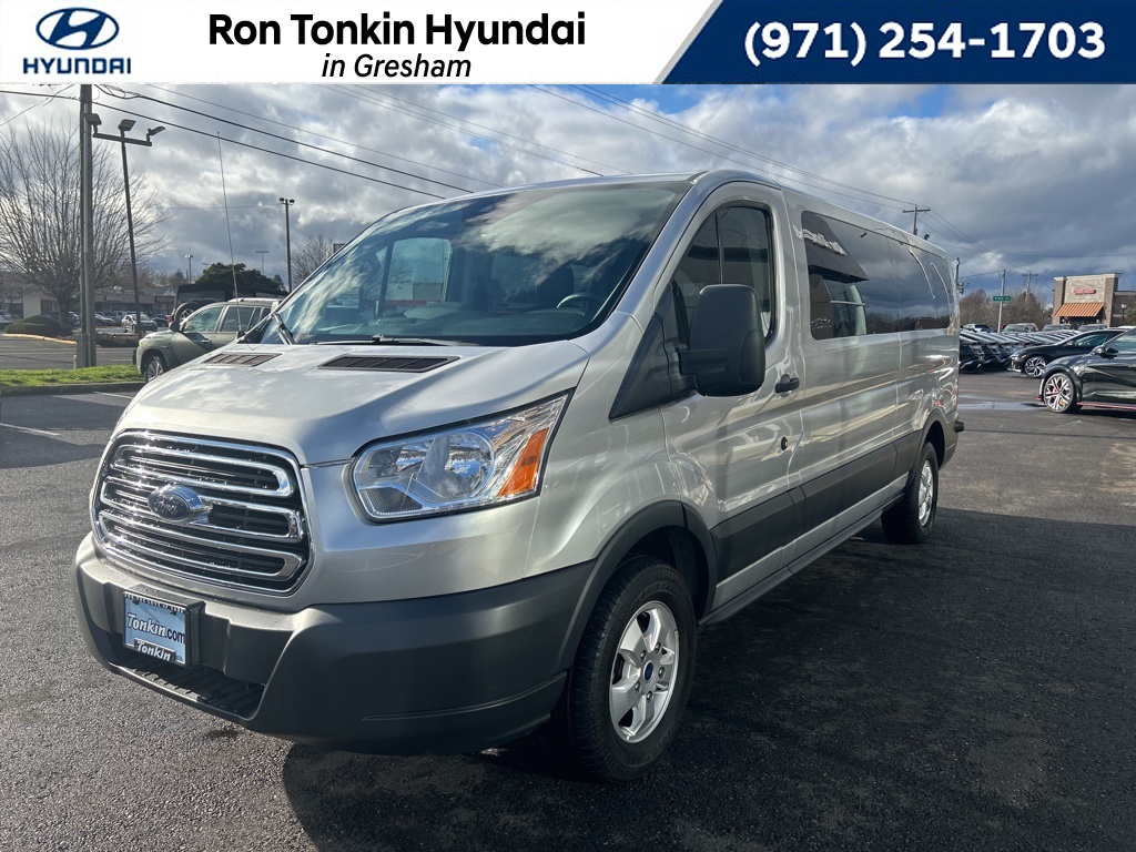 2018 Ford Transit Wagon XLT's photo