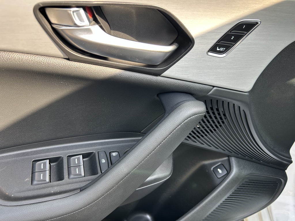 2023 Acura TLX Base photo 11