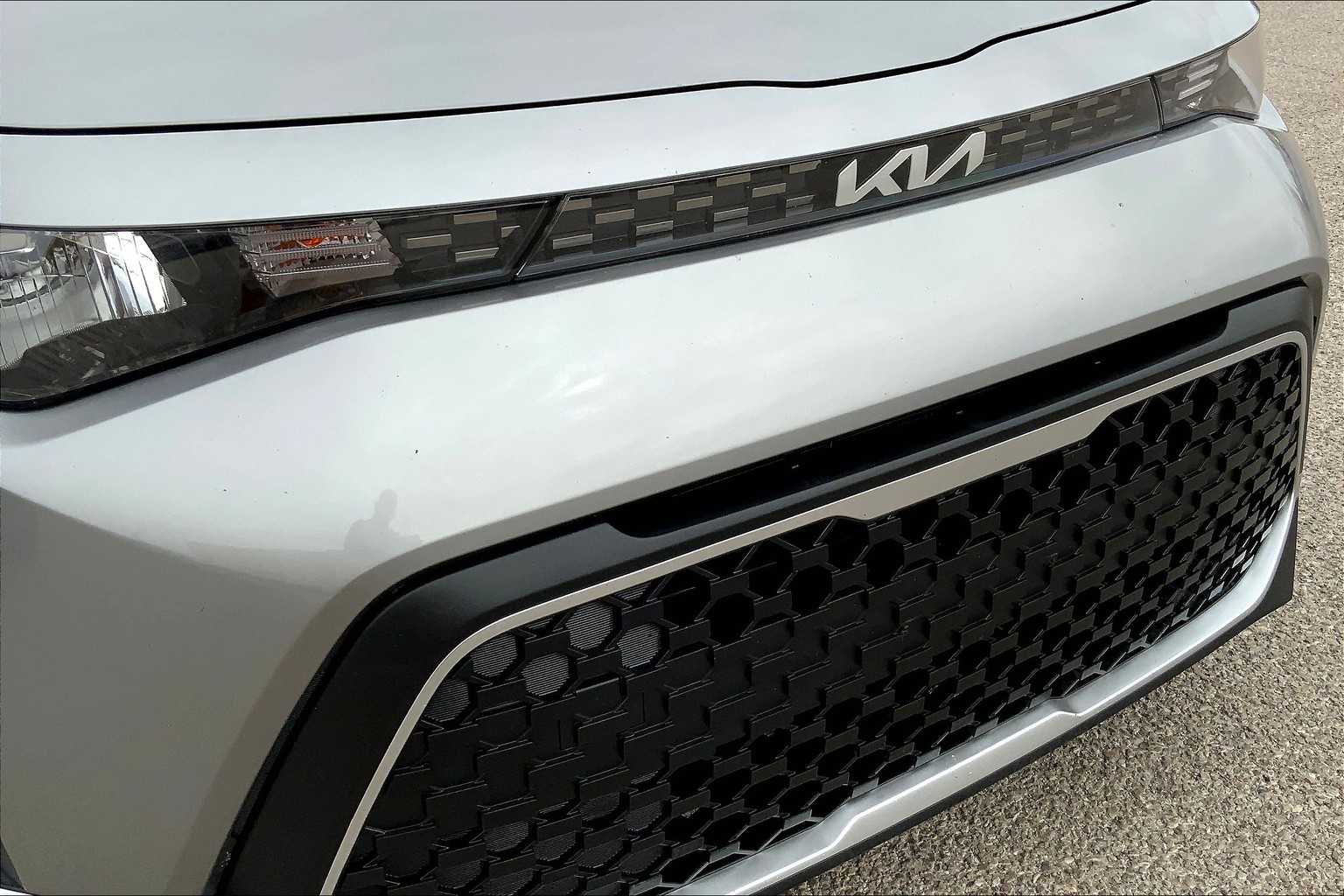 2023 Kia Soul LX photo 26