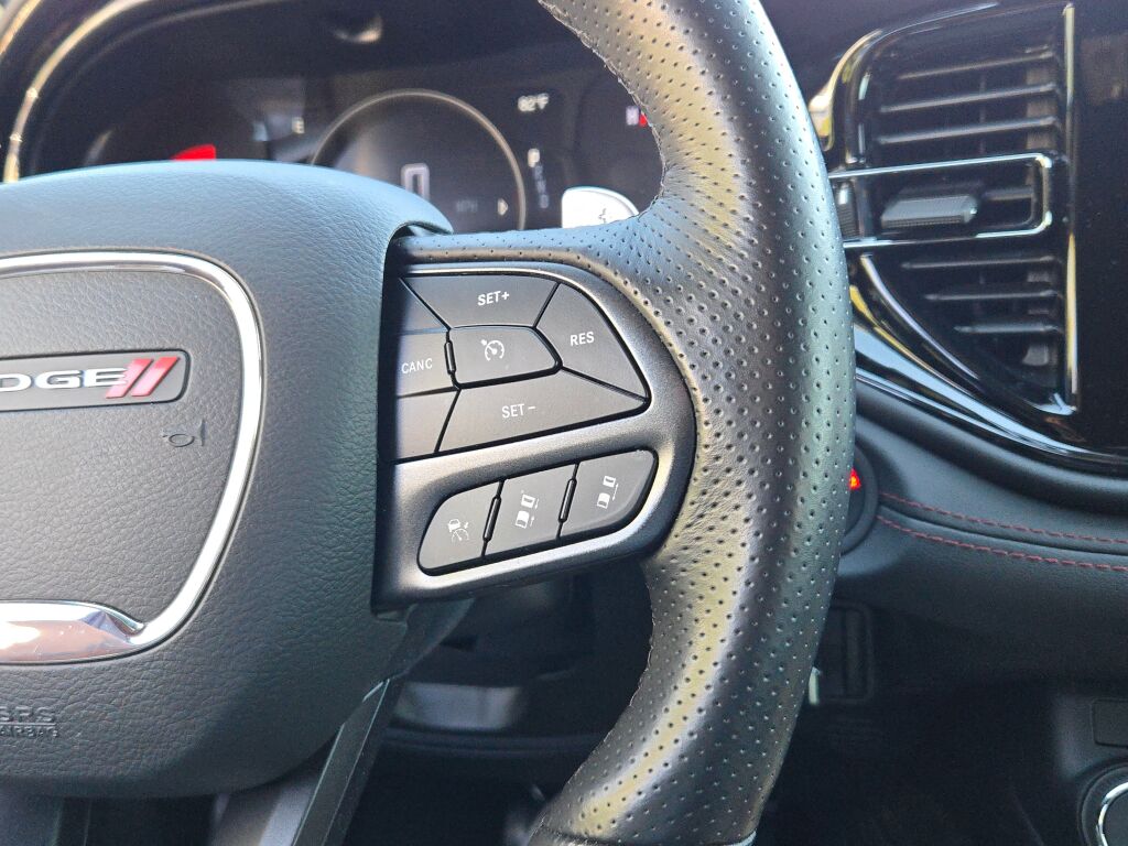 2022 Dodge Durango R/T photo 30