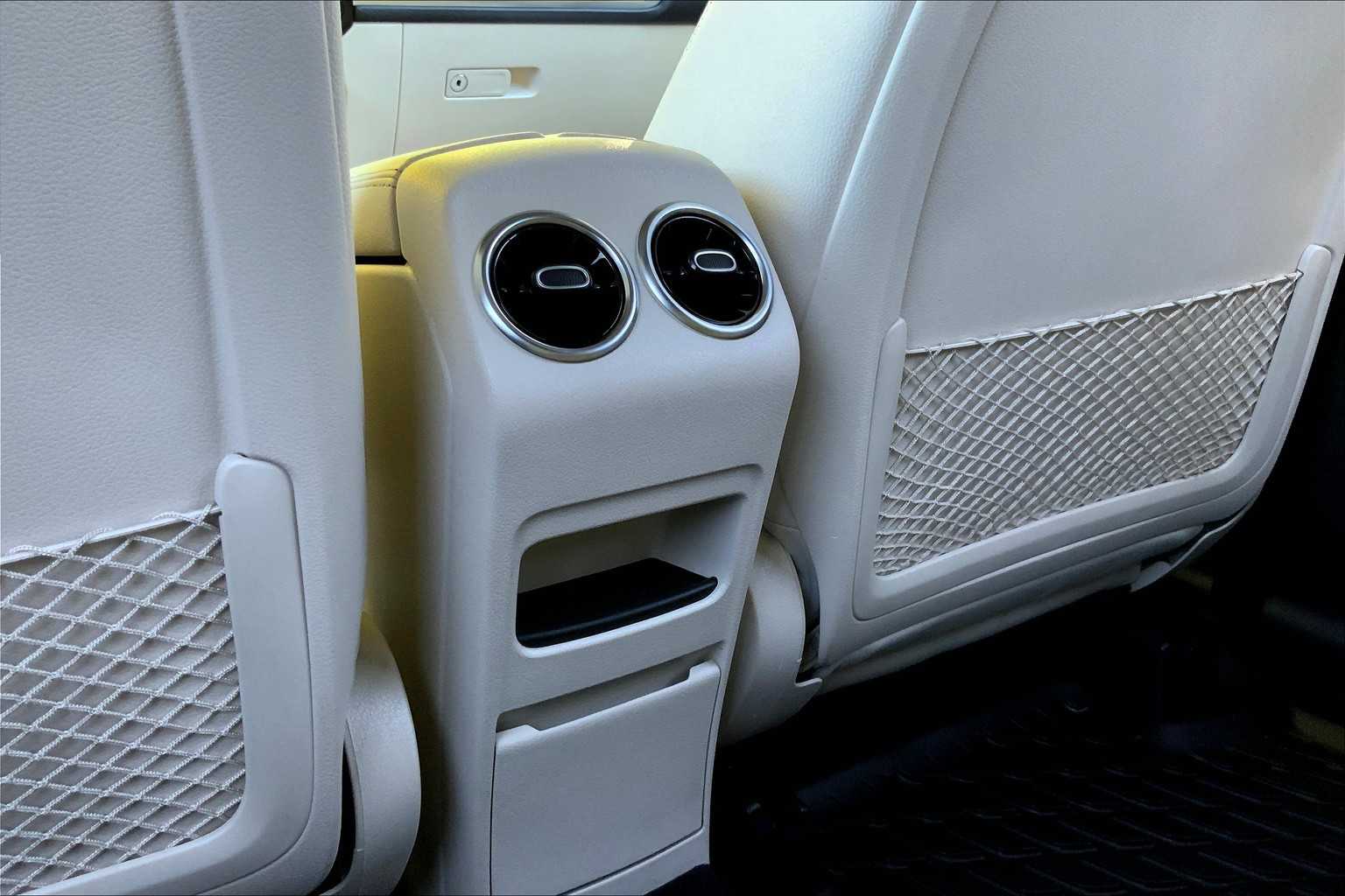 2020 Mercedes Benz GLB 250 4MATIC photo 31