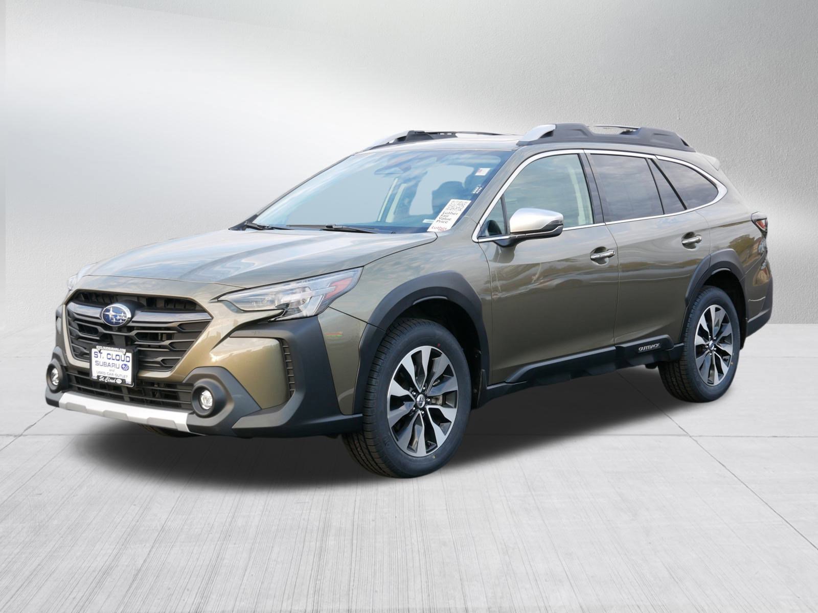 2023 Subaru Outback Touring XT photo 3