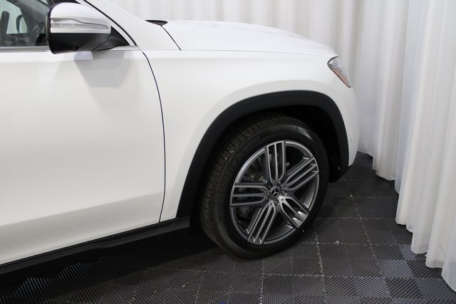 2026 Mercedes Benz GLS 450 4MATIC photo 10