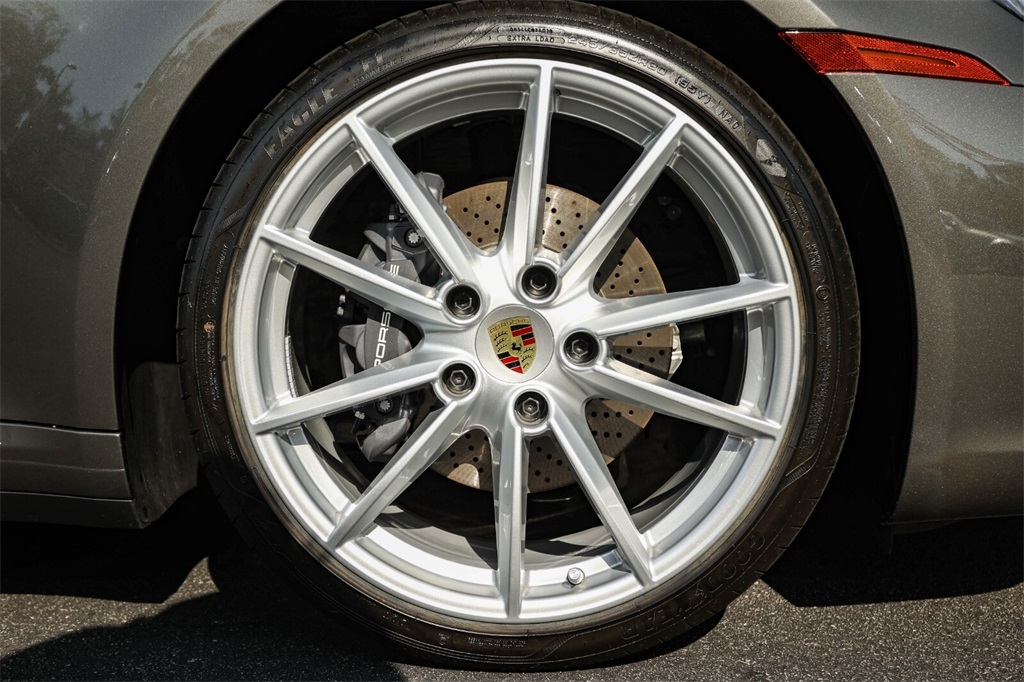Used 2024 Agate Grey Metallic Porsche Carrera image 13
