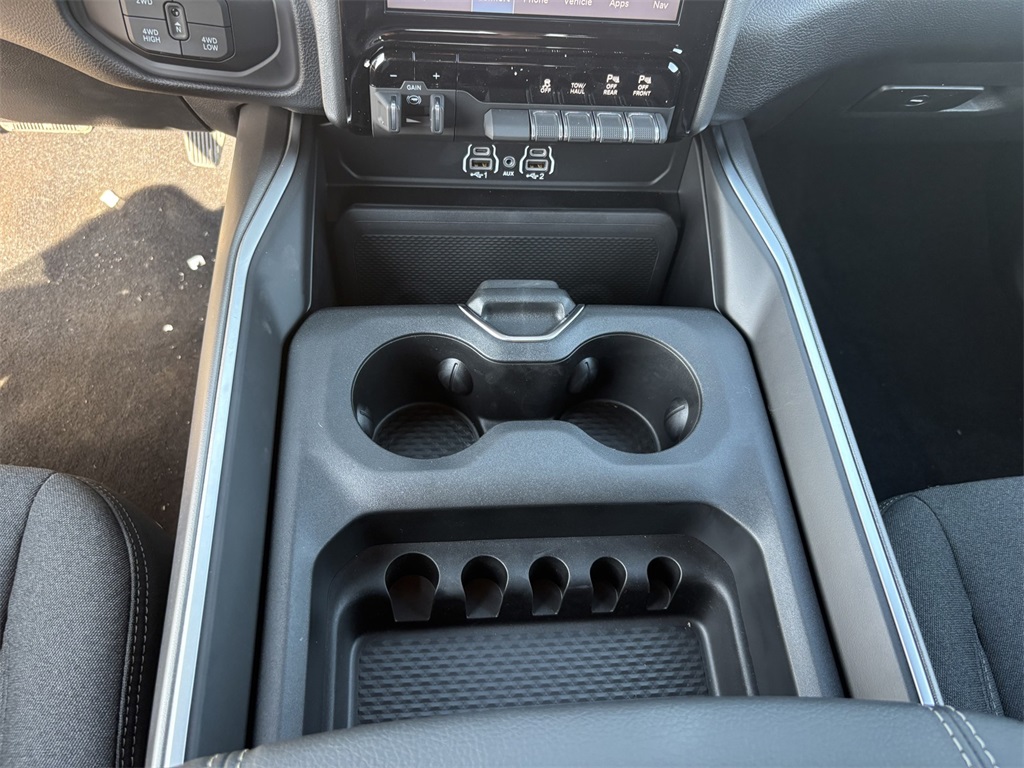 2026 Ram 2500 Big Horn photo 27