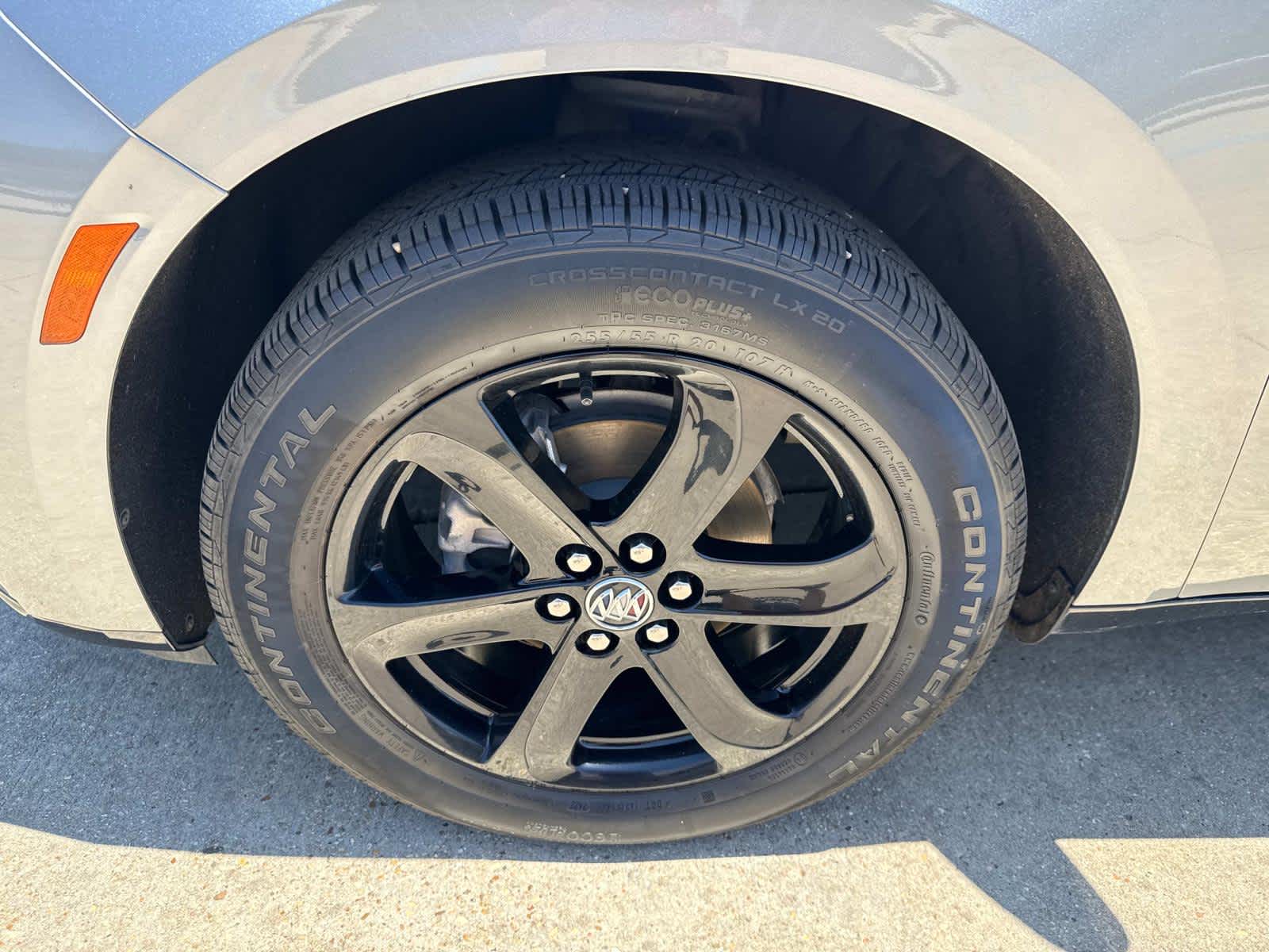 2023 Buick Enclave Essence photo 4