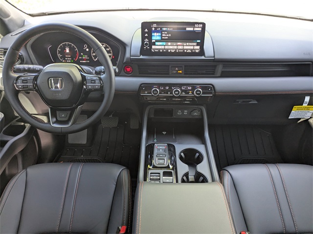 2025 Honda Pilot TrailSport photo 13