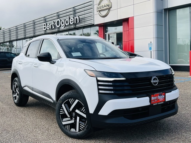 2026 Nissan KICKS SV's photo