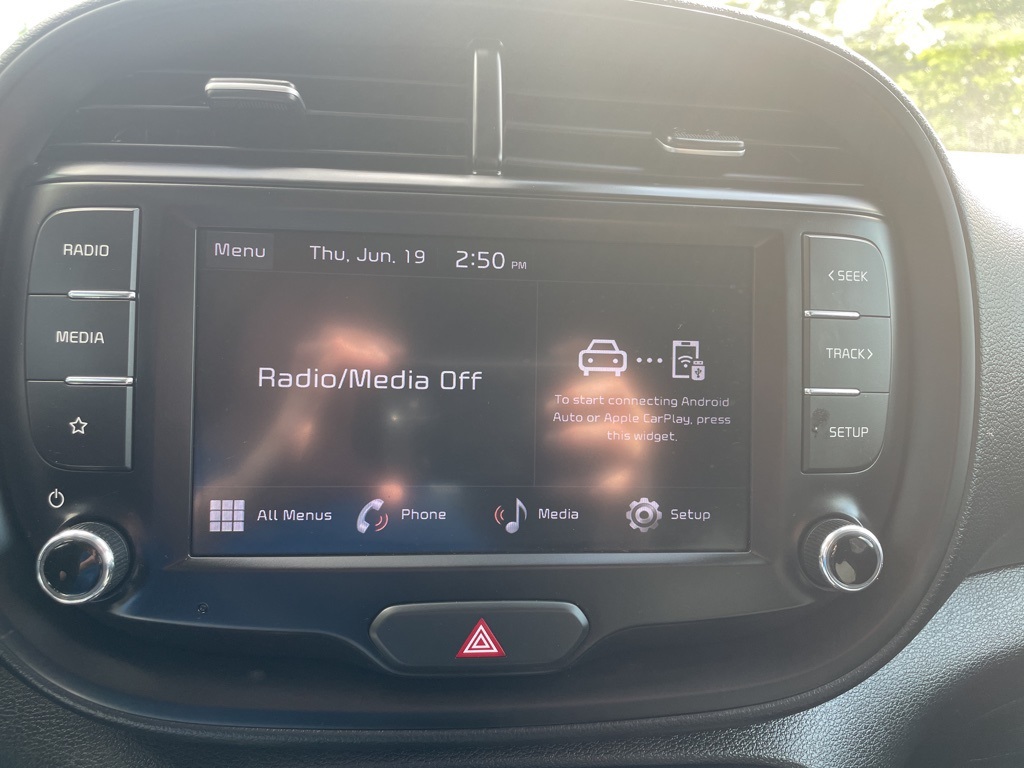 2022 Kia Soul LX photo 5
