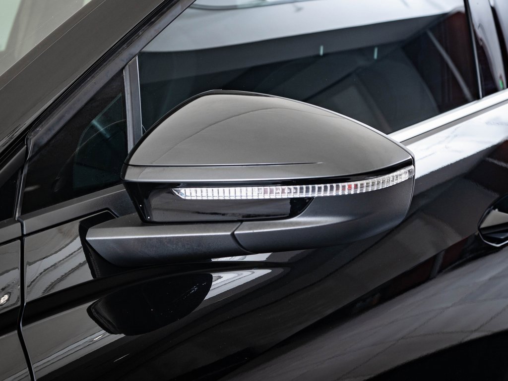 2022 Audi Q4 E-tron Premium photo 14