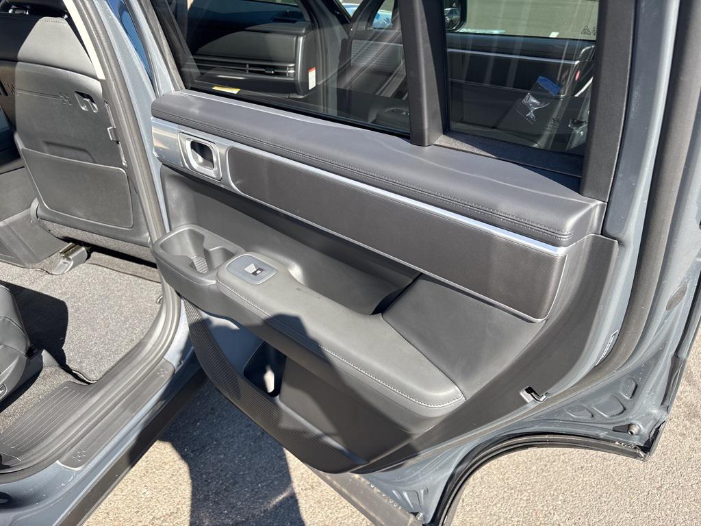 2026 Hyundai Santa Fe SEL photo 15