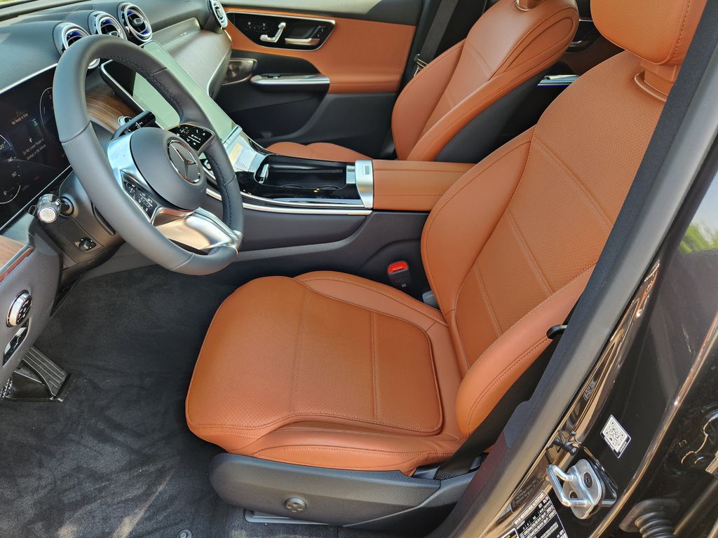 2026 Mercedes Benz GLC 350e 4MATIC photo 12