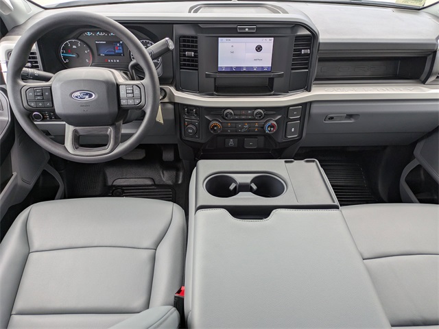 2026 Ford F-350 photo 13