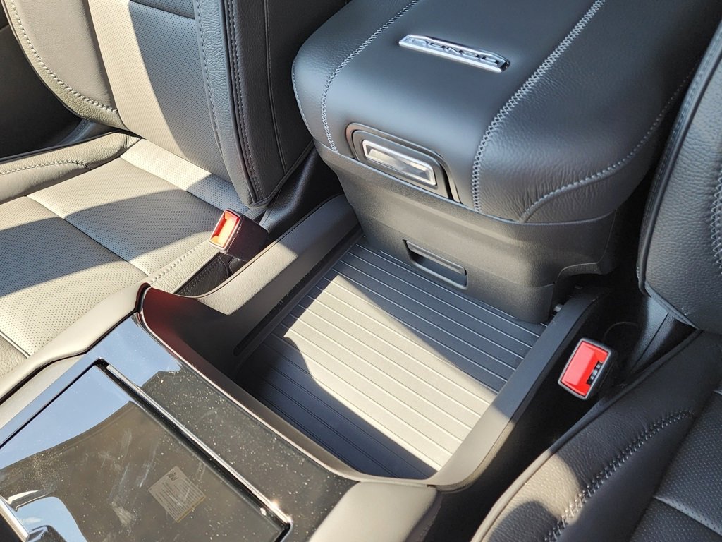 2026 Gmc Yukon Denali photo 33