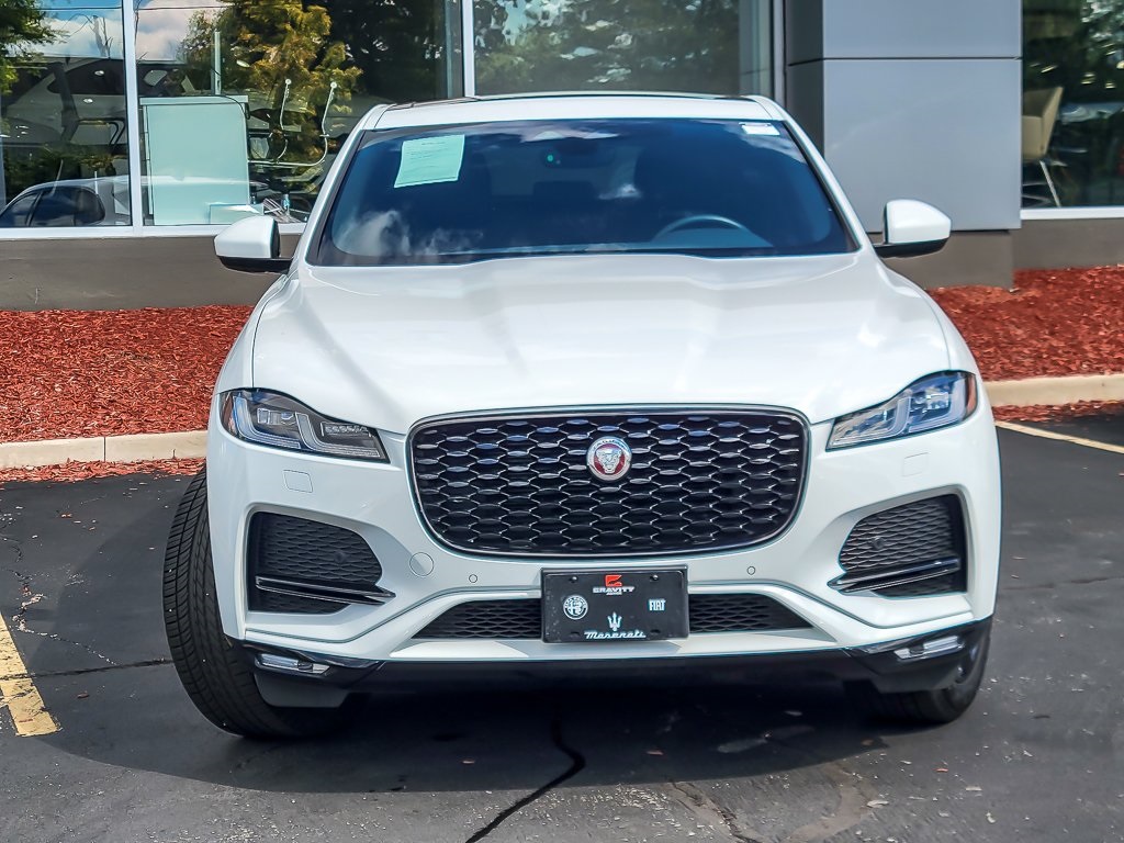 2023 Jaguar F-PACE P250 S photo 4