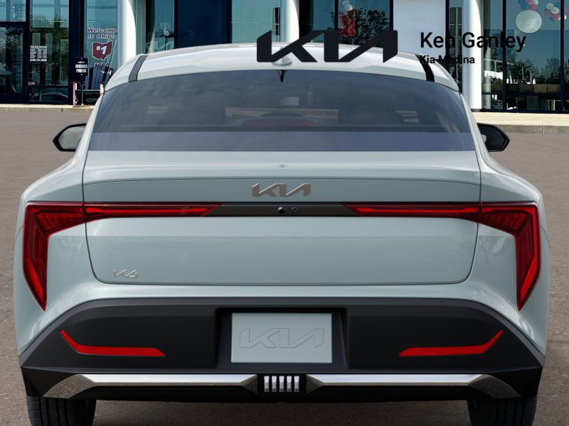 2025 Kia K4 LXS photo 4