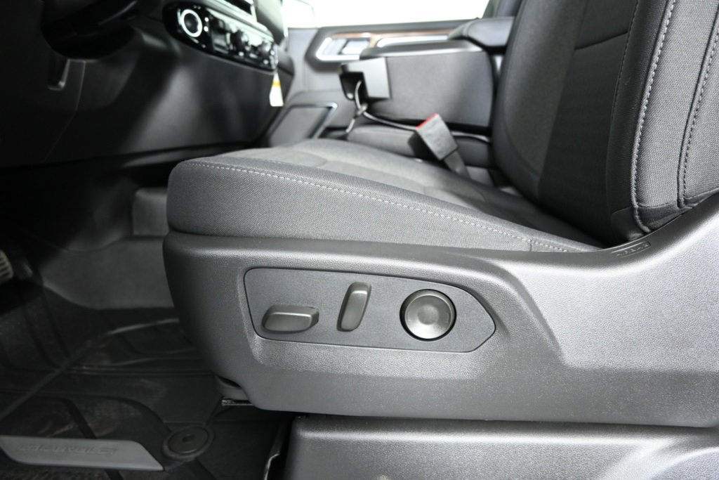 2025 Chevrolet Silverado 1500 LT photo 20