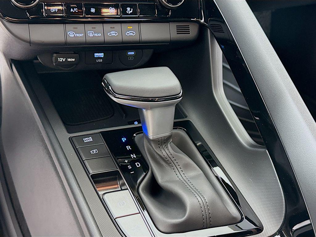 2025 Hyundai Elantra Hybrid SEL Sport photo 17