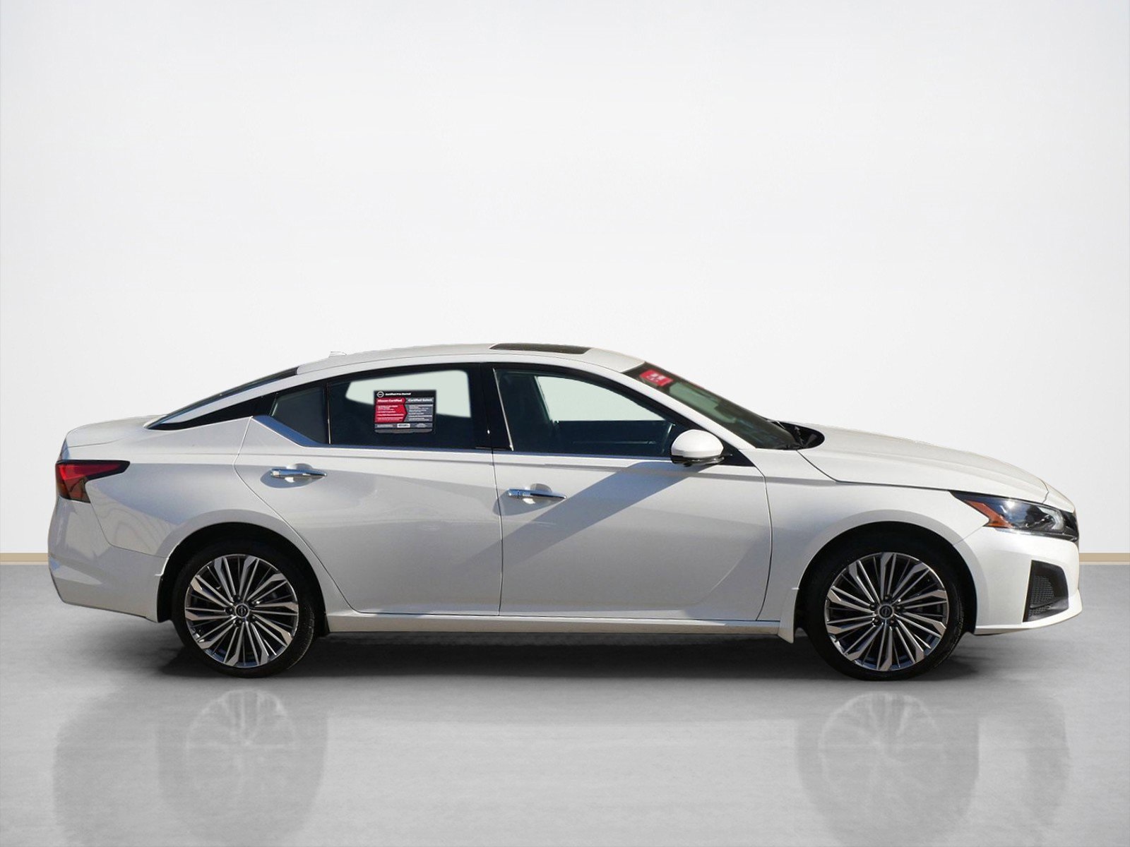 Certified 2023 Nissan Altima SL with VIN 1N4BL4EW8PN359118 for sale in Maplewood, Minnesota