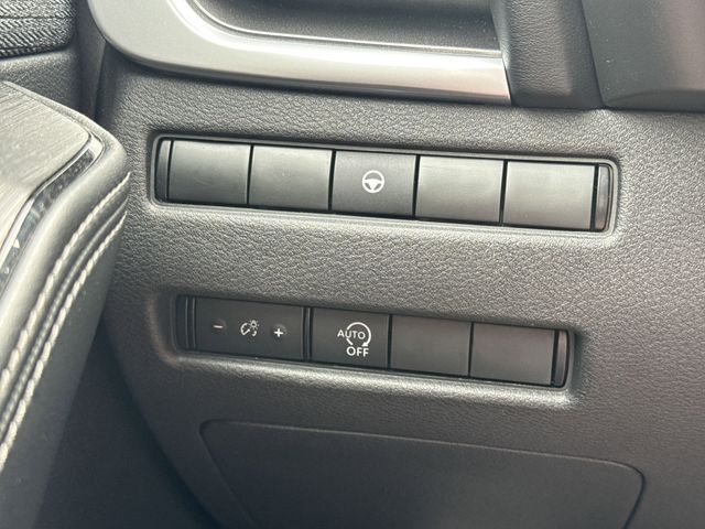 2023 Nissan Rogue SV photo 21