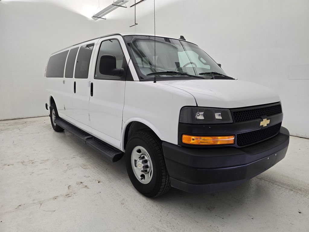 2022 Chevrolet Express 3500 LS photo 15