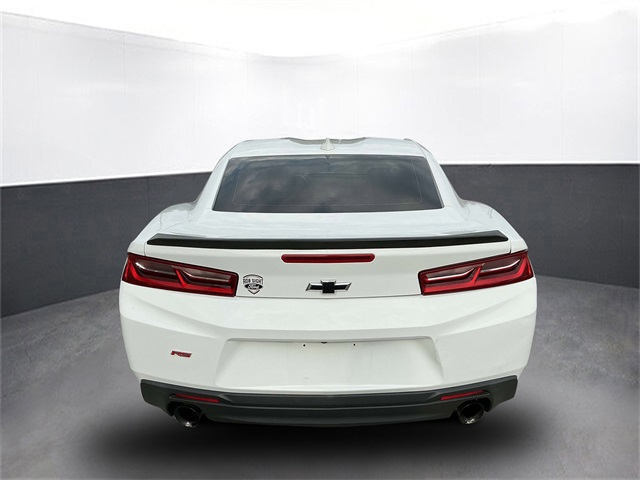 2017 Chevrolet Camaro 1LT photo 4