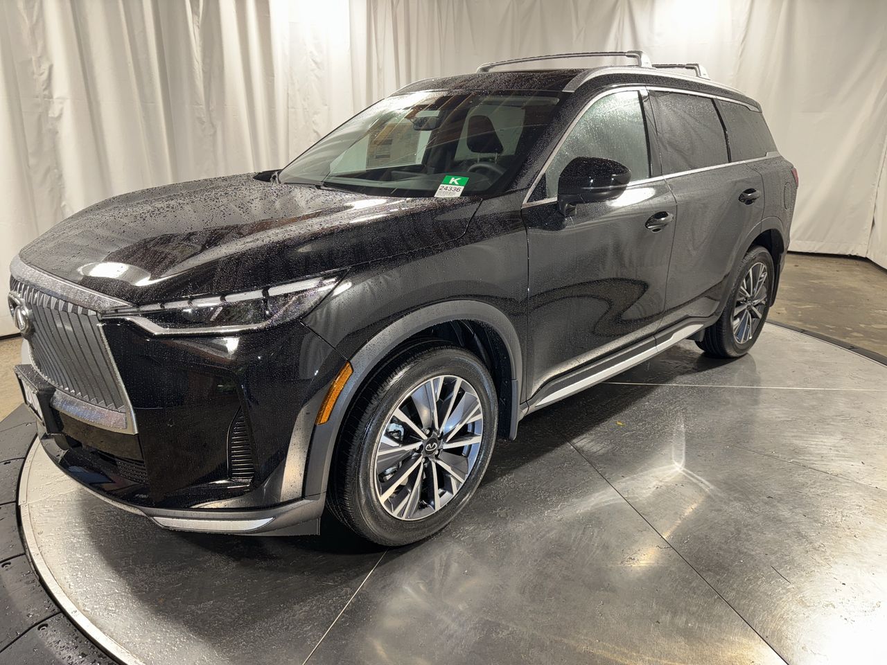 2026 INFINITI QX60 LUXE's photo