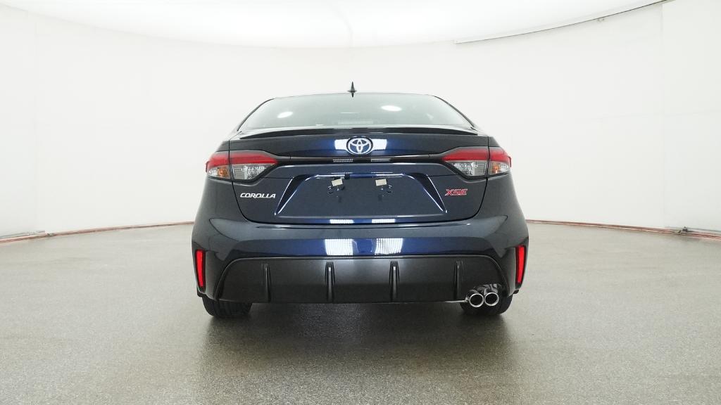 2025 Toyota Corolla XSE photo 17