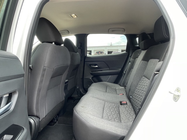 2025 Nissan Kicks SV photo 25